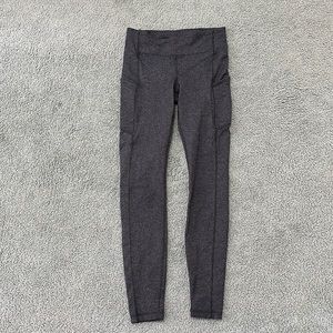 Lululemon Speed Up Leggings Zip Pocket size 6